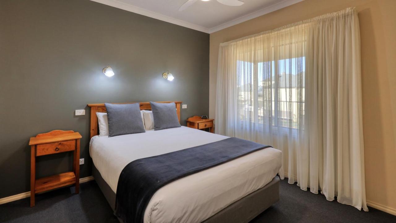 Bridges On Meninya Motel & Apartments Moama Ngoại thất bức ảnh